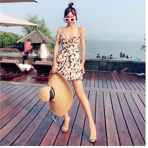 Realisation Par | the Devon Dress in| Flower Power - Picture 3 of 10